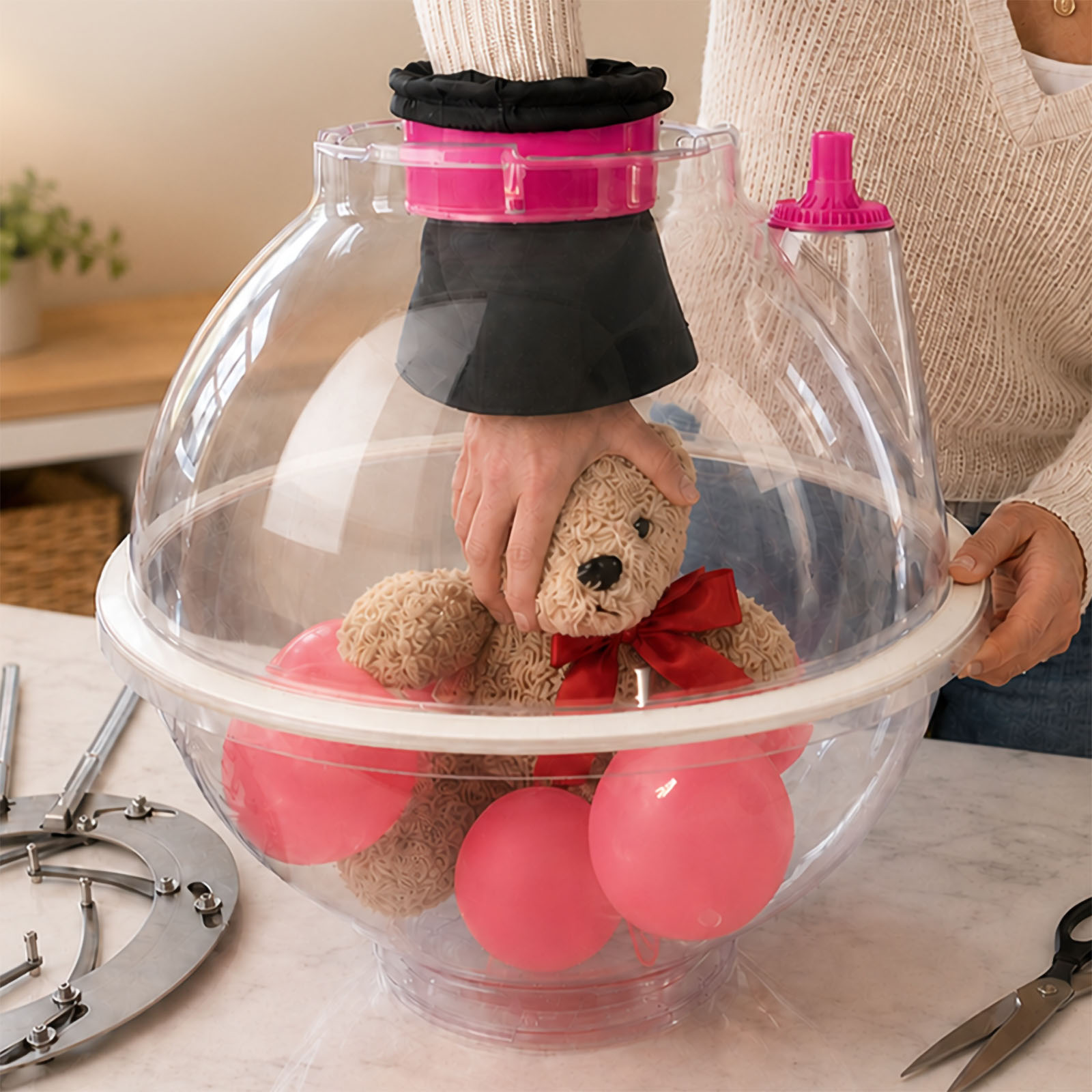 Add gift inside balloon